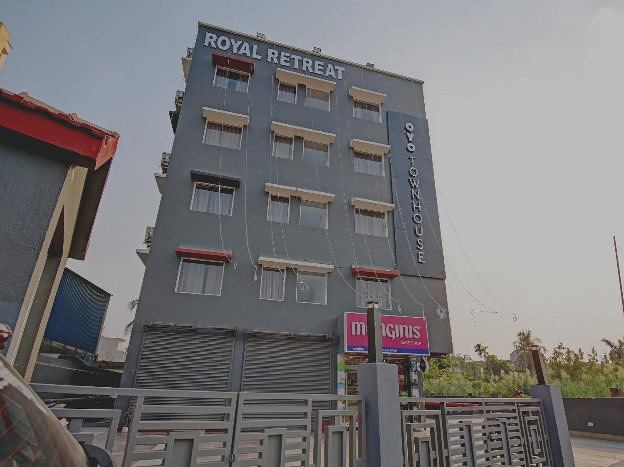 Hotel Super Townhouse The Royal Retreat Garui Esterno foto